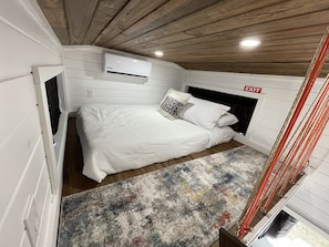 Sleeping loft full size bed