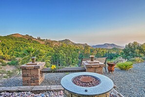 Gas Fire Pit | Mountain & Valley Views | Waterfall Views