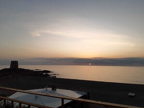 Beach/ocean view
