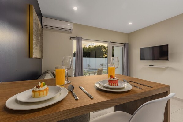 This is a perfect place for you and your friends, and family, or even a romantic getaway! It has everything you need for a comfortable stay!