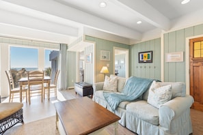 2nd Living Room with Table for 4 & Ocean Views