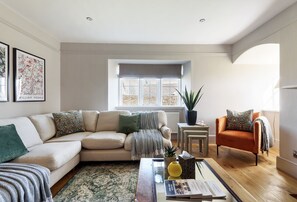 Lower Farm, Sherborne: Sitting room