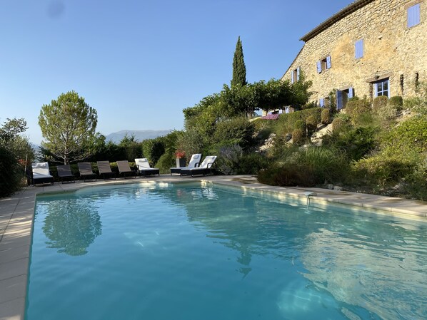 Piscine maison de vacances