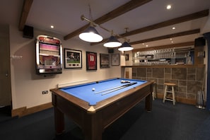 Spielezimmer