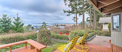 Coupeville Vacation Rental | 3BR | 2BA | 1,650 Sq Ft | 1 Step Required