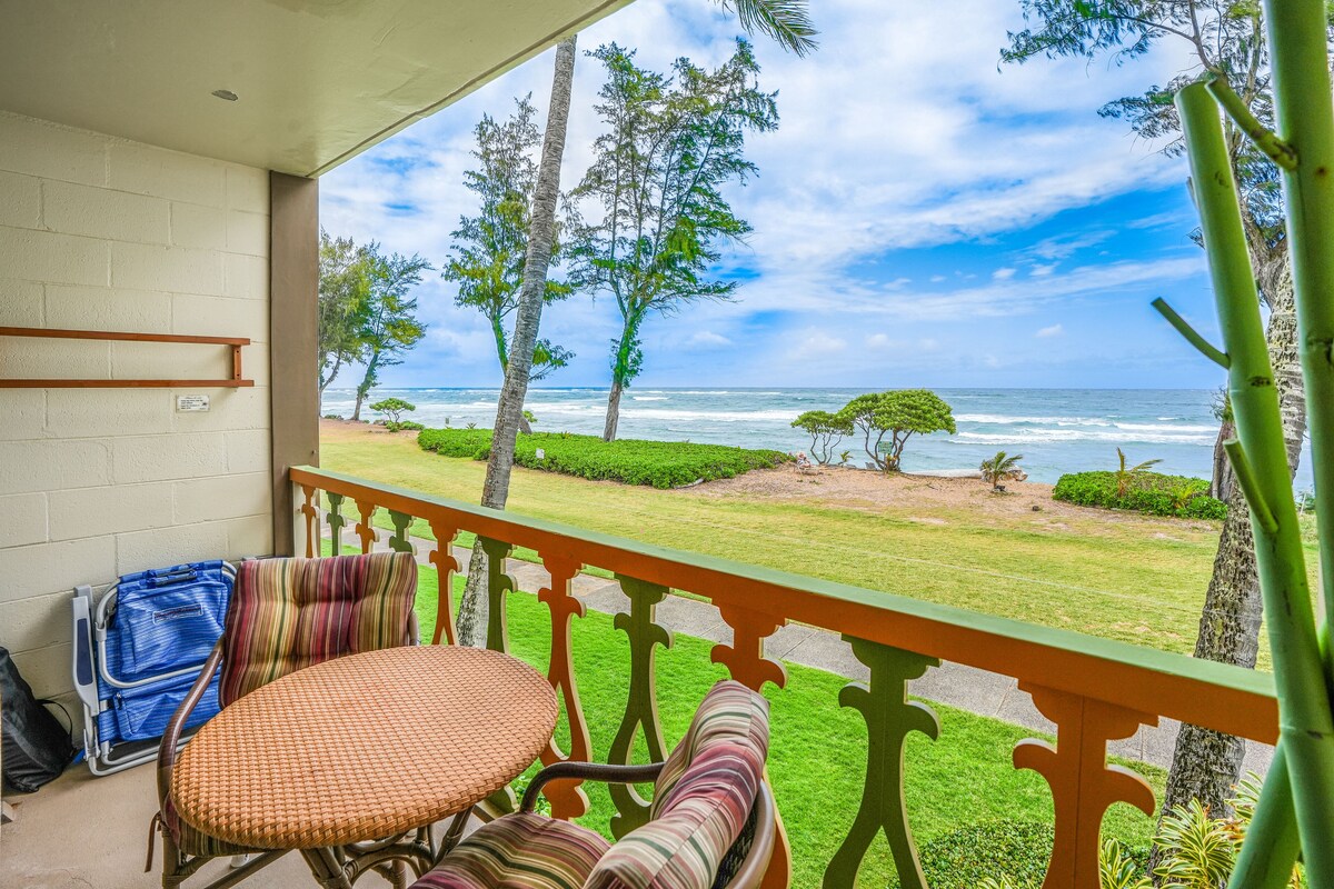 Sea La Vie” at Islander on the Beach 252-Oceanfront Studio