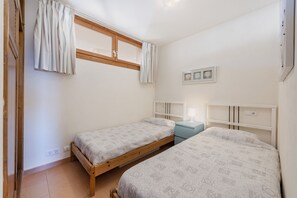 Child's bedroom