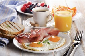 Breakfast meal