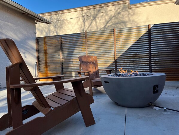 Enjoy the night sky with fire pit