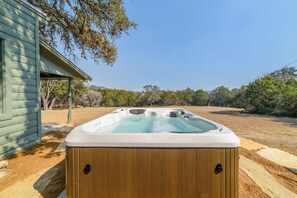 The hot tub is perfect for star gazing