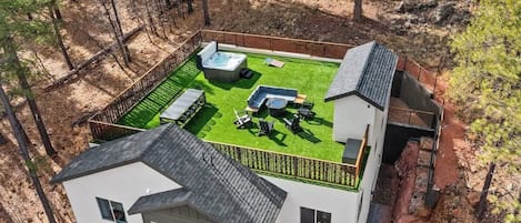 Vacation is calling, and you should come enjoy Flagstaff's only rooftop rental with 360 degree views!