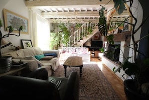 Location vacances OPPÈDE maison à louer salon