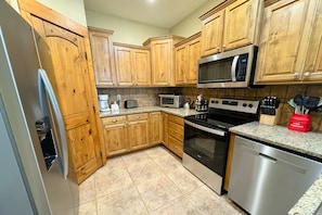 Enjoy a night eating in using this well-appointed kitchen, complete with brand-new appliances!