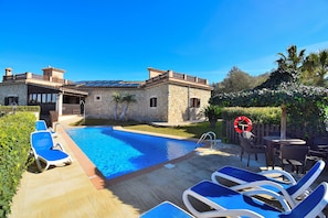 Finca, Ferienhaus, Mallorca, Schwimmbad, Garten