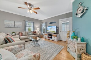 Living Room with Access to Screened Porch