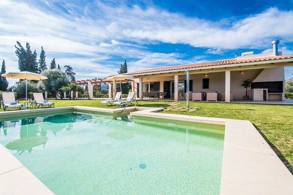 Unforgettable holidays at Finca Son Vivot in Majorca 