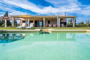 Unforgettable holidays at Finca Son Vivot in Majorca 