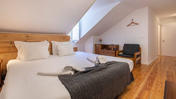 Beautifully decorated main area with a double bed, comfortable mattress and soft linen. #comfort #stylish