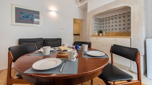 Stylish dining area with AC #diningarea