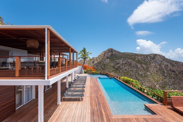 Pool & Terrace