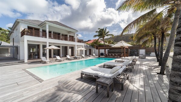 Pool & Terrace