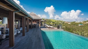 Pool & Terrace