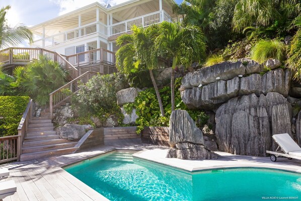 Pool & Terrace