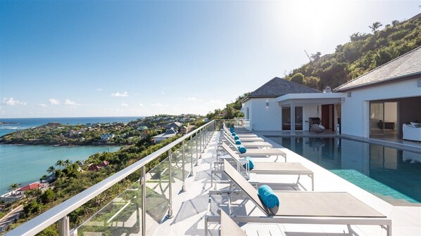 Pool & Terrace