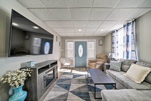 Living Room | Sleeper Sofa