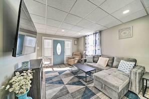 Living Room | Smart TV
