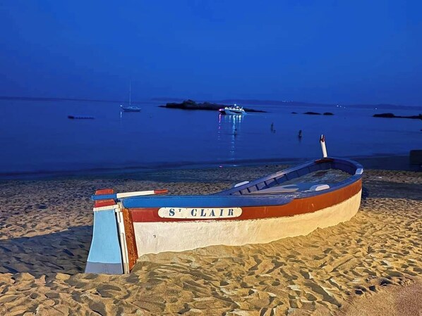 Strand