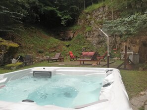 Jacuzzi
