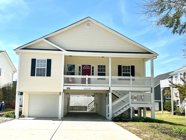 Welcome to this beautiful Coastal Home