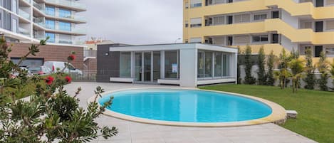 Swimming pool inserted in the condominium #lswimmingpool #summer #vacations