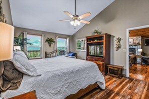 Hardwood, Indoors, Floor, Flooring, Ceiling Fan