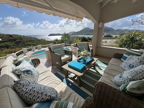 Outdoor covered seating area