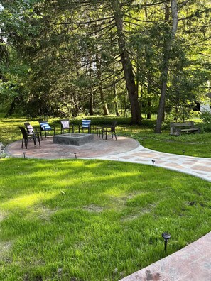 Backyard fire pit 