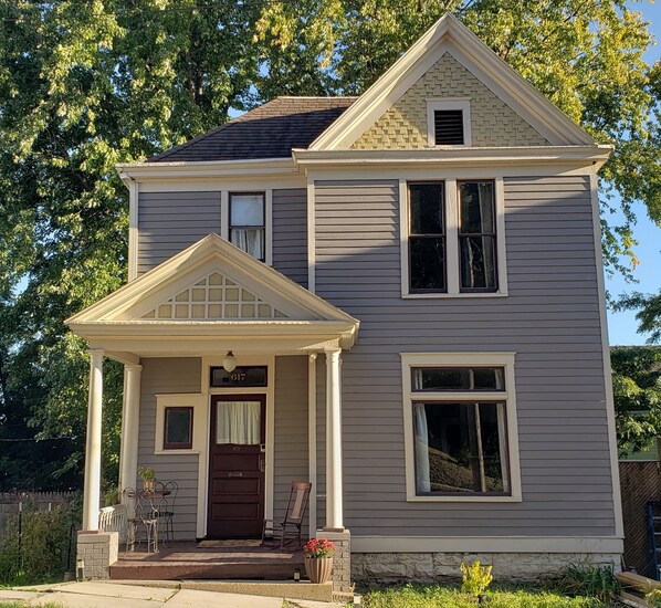 Front of restored Queen Anne Victorian