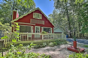 Property Exterior | 2-Story Cabin