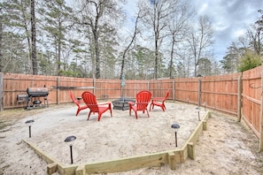 Private Yard | Charcoal Grill | Fire Pit w/ Seating