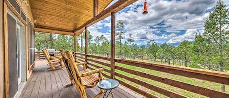 Ruidoso Vacation Rental | 4BR | 4.5BA | 2,843 Sq Ft | Step-Free Entry