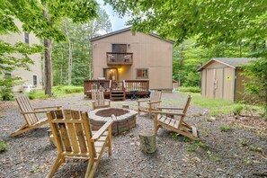 Fire Pit (Wood Provided) | 2 Decks | Outdoor Dining Areas | Community Amenities