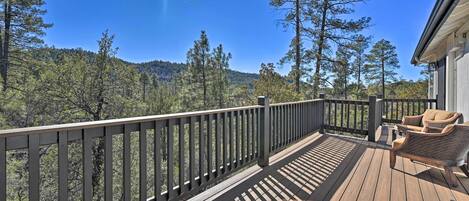 Pine Vacation Rental | 3BR | 2BA | 2,000 Sq Ft | 2nd-Floor Main Level