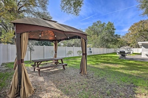 Backyard | Gazebo | Pet Friendly w/ Fee