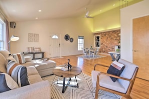 Living Room | 1st Floor | Free WiFi | Central A/C | Electric Heating