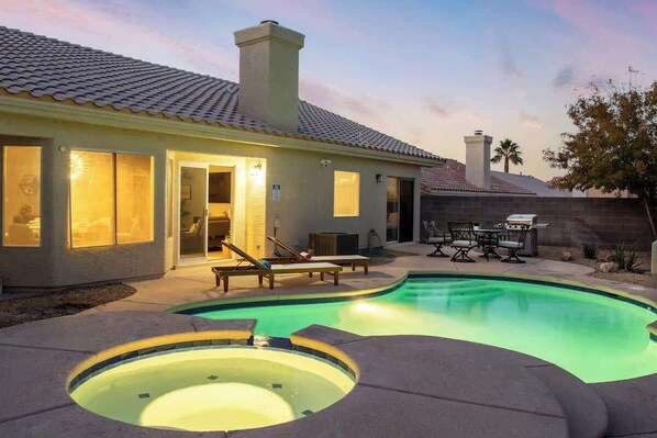Pool