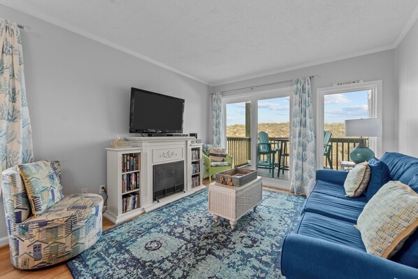 Living Area with Deck Access