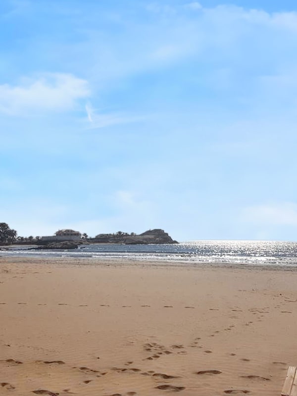 Strand