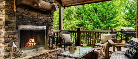 Enjoy the smell of a fresh mountain fire burning on a private deck.