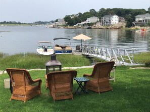 View of float showing opposite side available for up to 17’ boat for extra fee